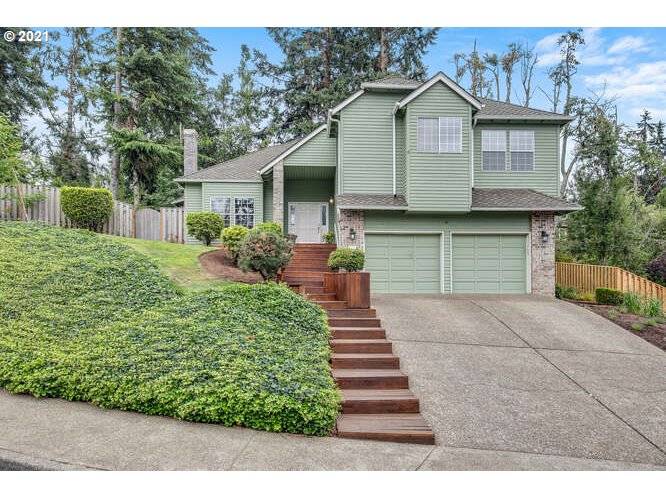West Linn, OR 97068,1502 BRAEMAR CT