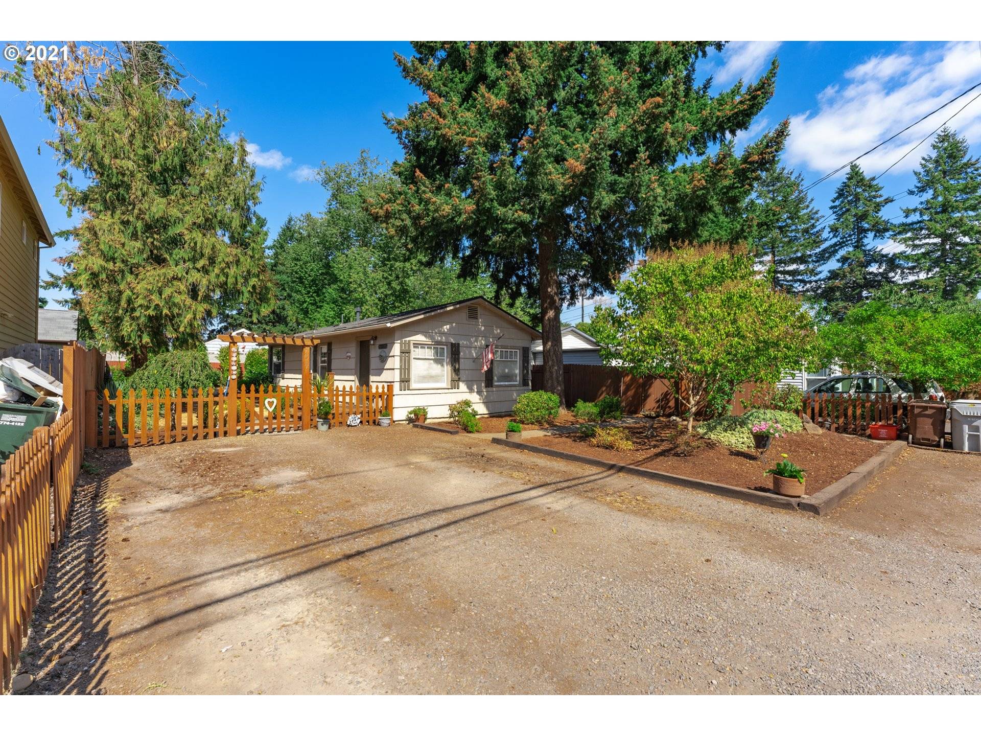 7917 SE LAMPHIER ST, Milwaukie, OR 97222