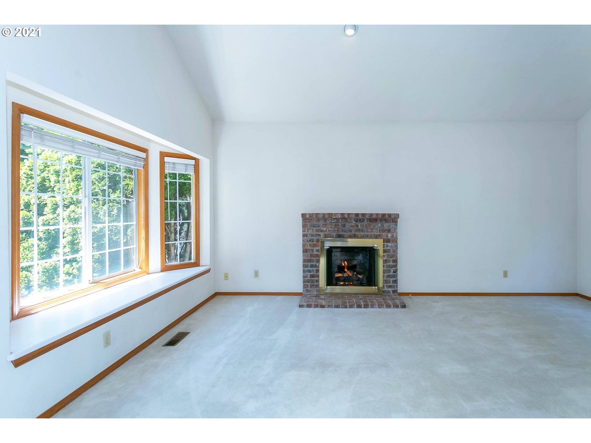 Tigard, OR 97224,8215 SW LANGTREE ST