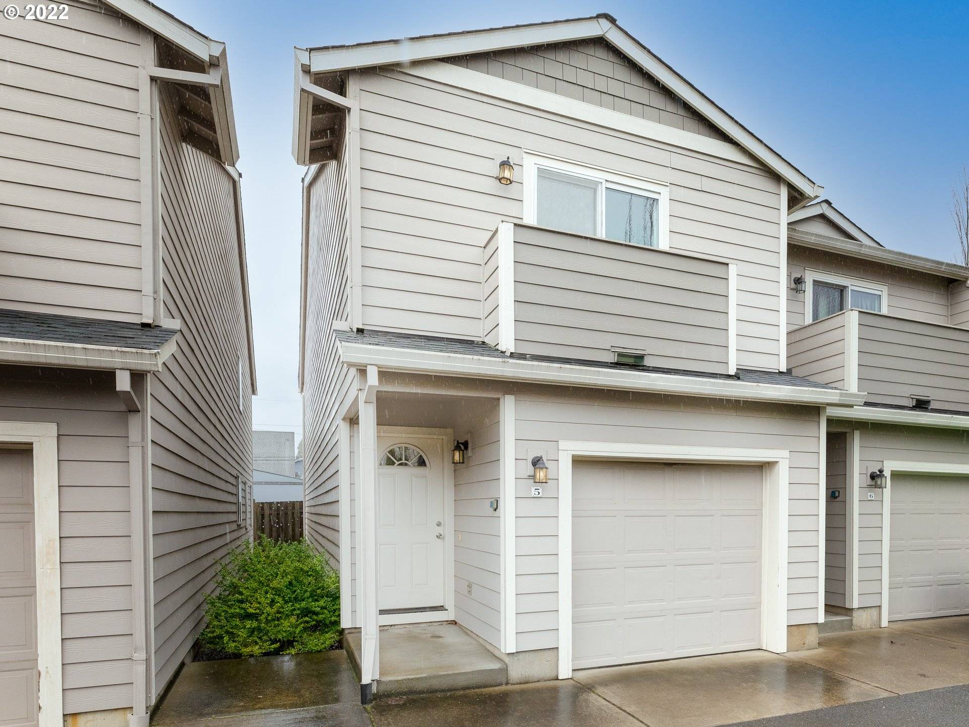 8819 SE ELLIS ST #5, Portland, OR 97266