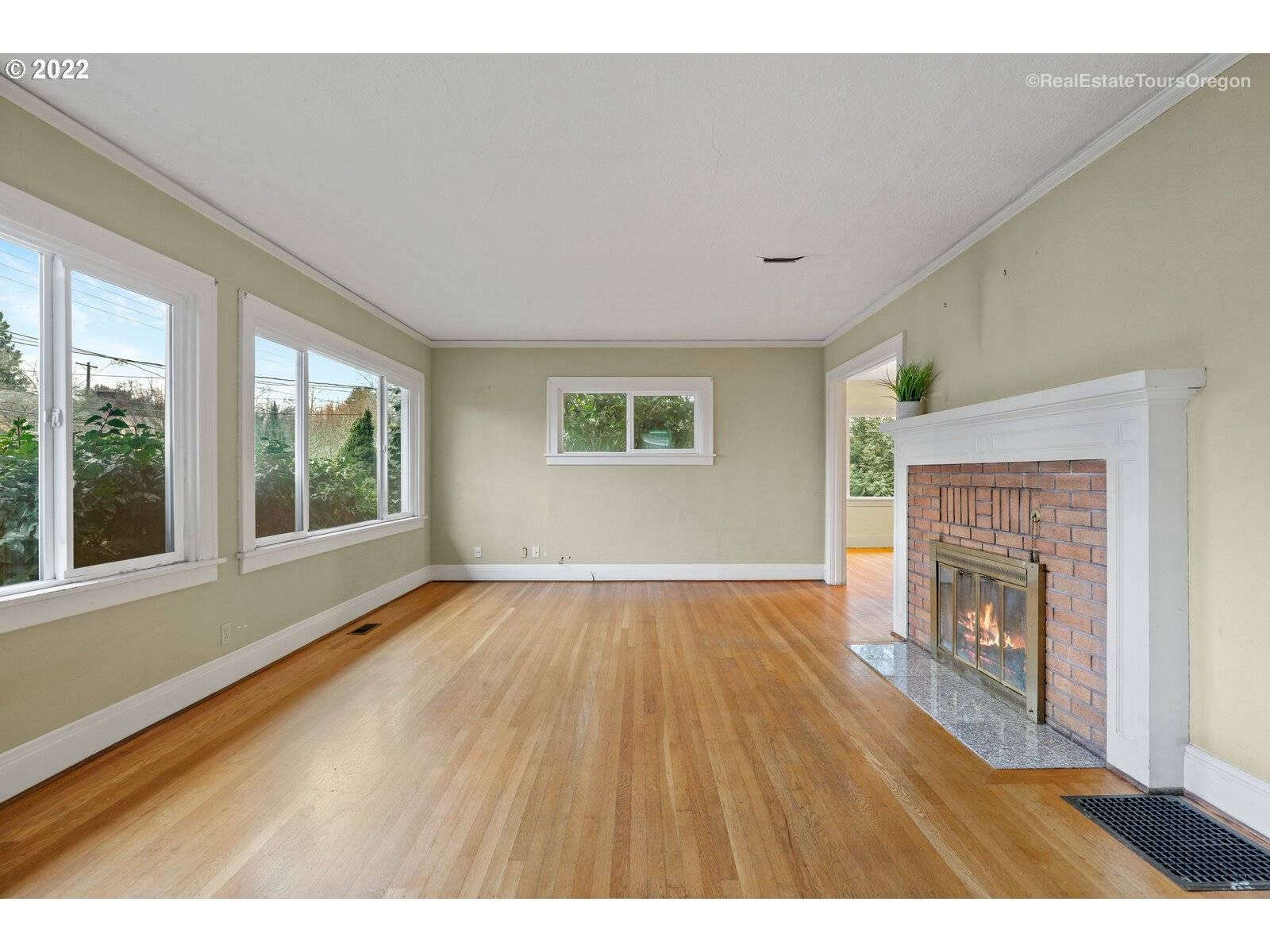 Portland, OR 97202,1627 SE FLAVEL ST