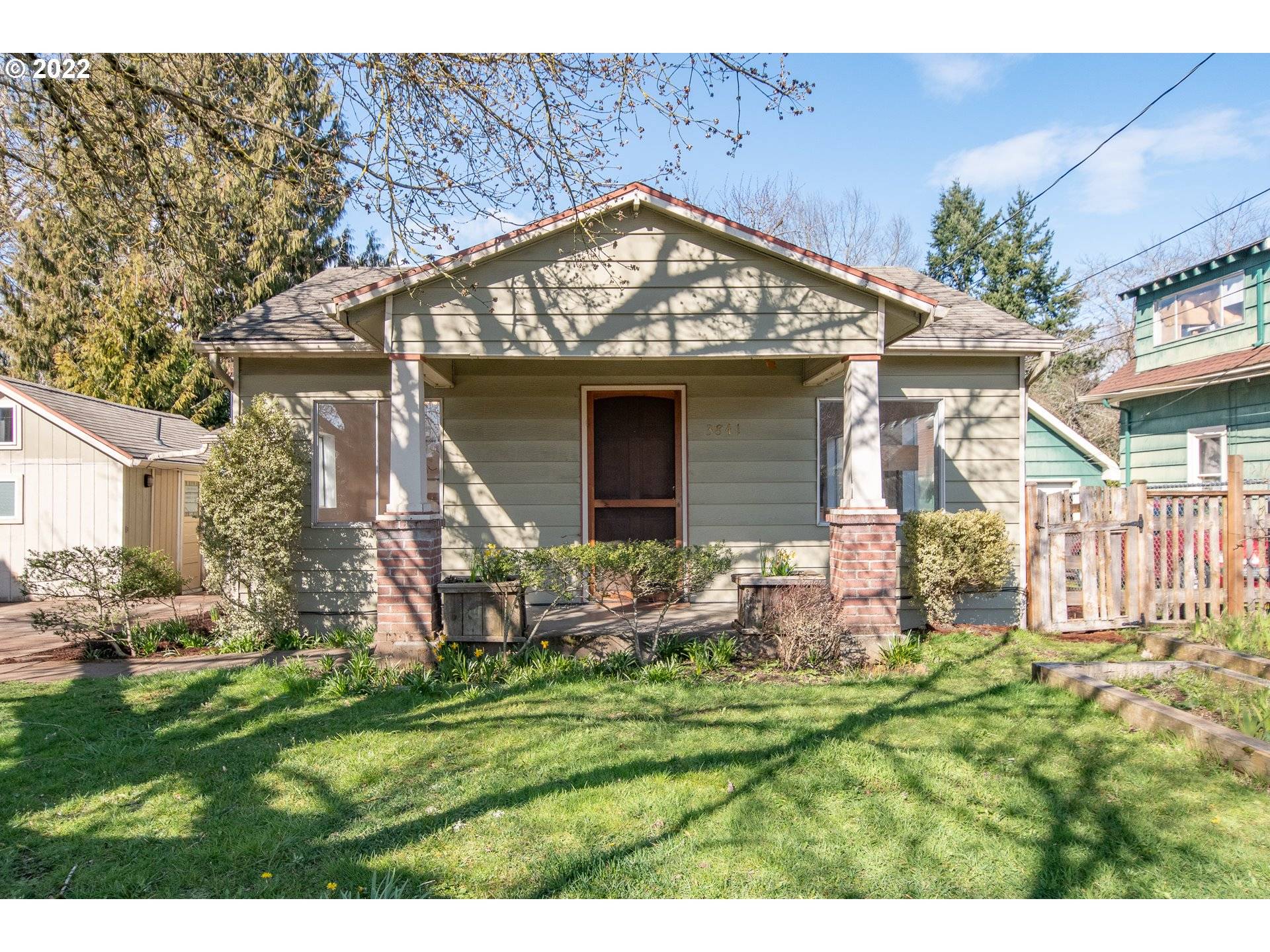 3841 SE OLSEN ST, Milwaukie, OR 97222
