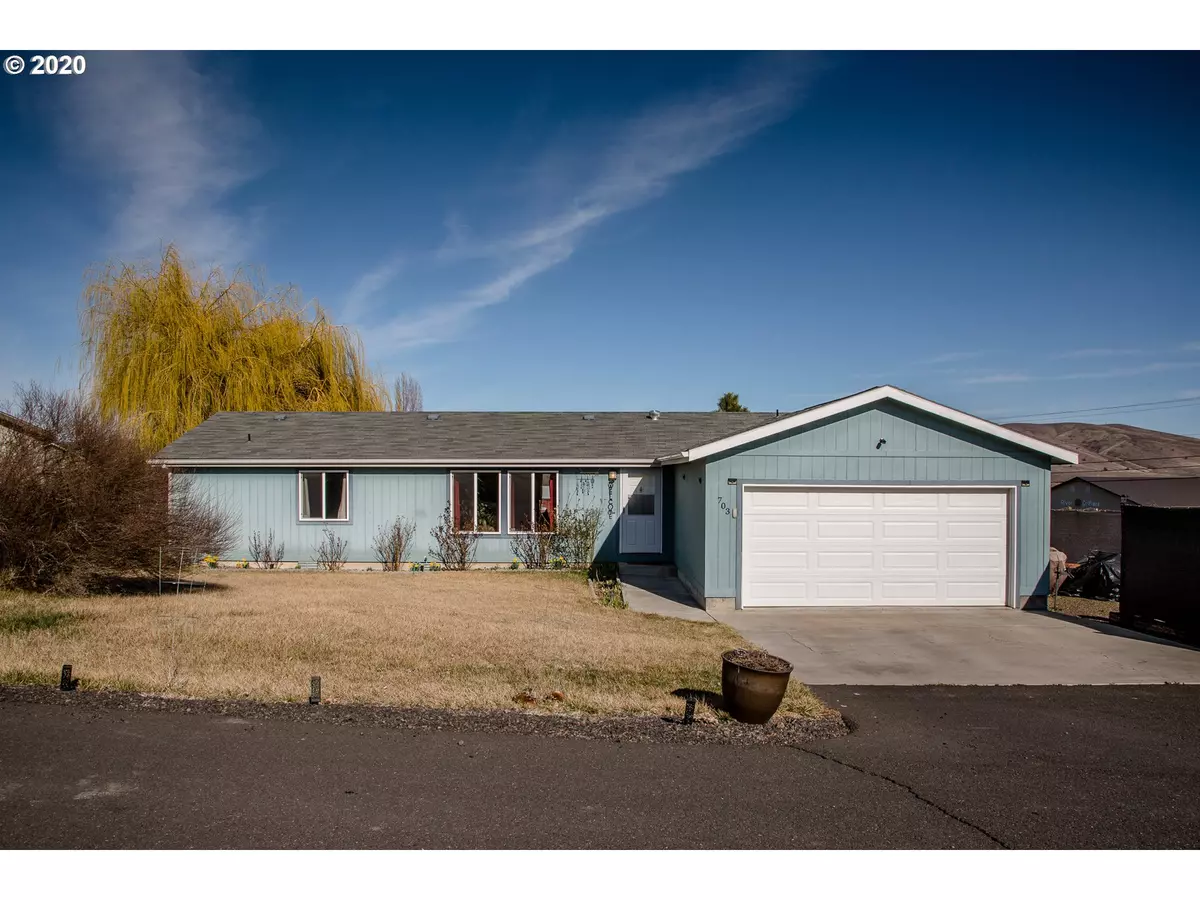 Maupin, OR 97037,703 SPEY RD