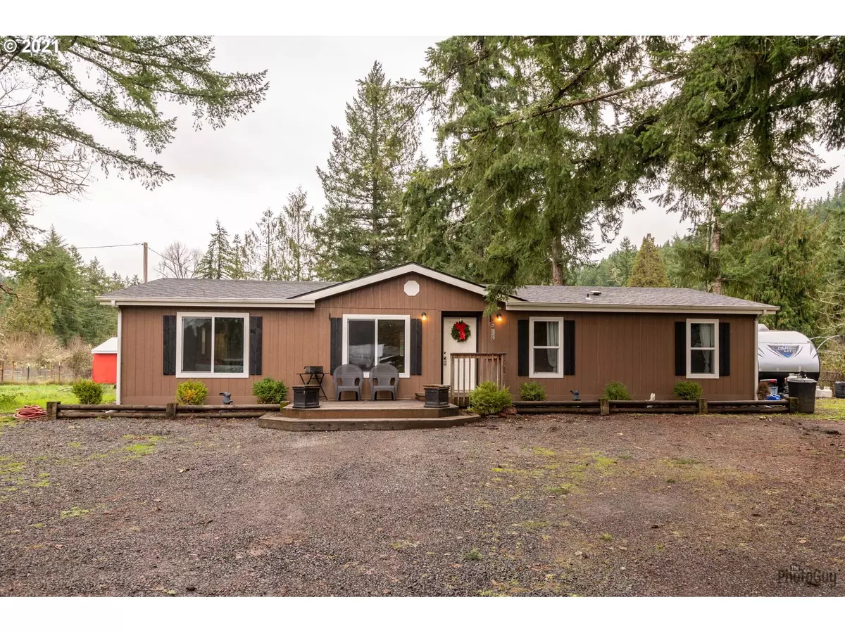 Dorena, OR 97434,37627 ROW RIVER RD