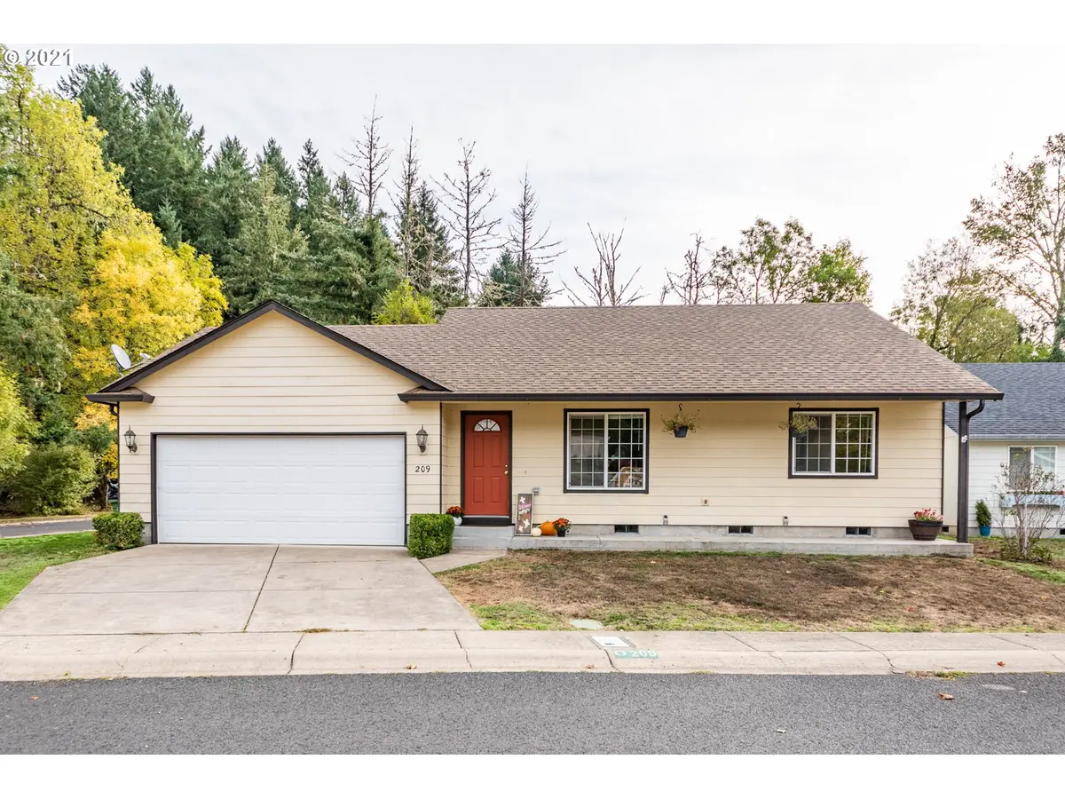 209 BLUEBIRD ST, Cottage Grove, OR 97424