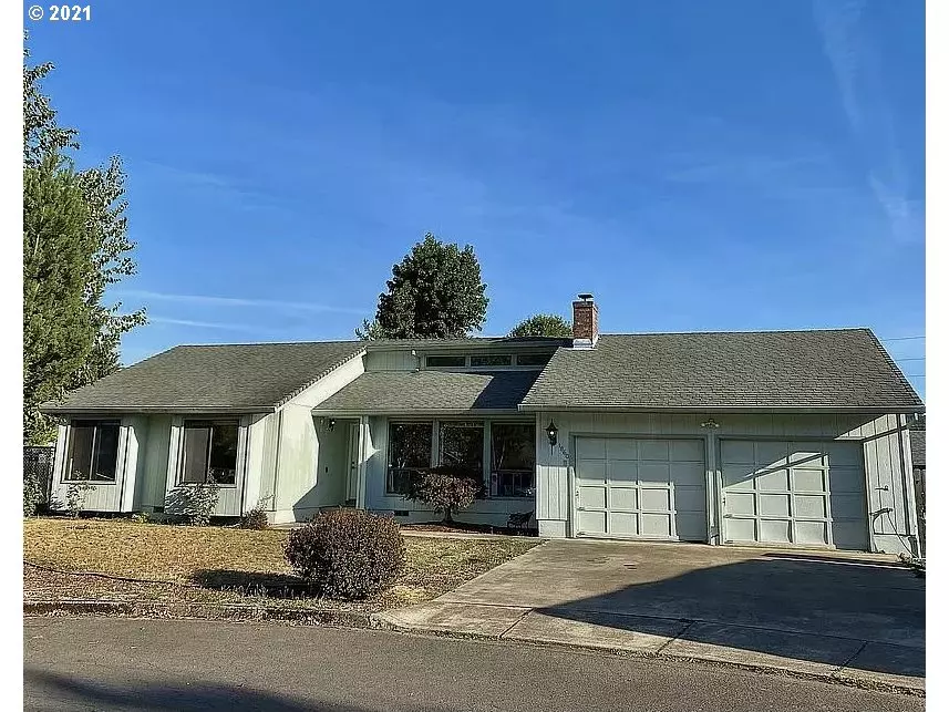 Sutherlin, OR 97479,1860 JASPER AVE