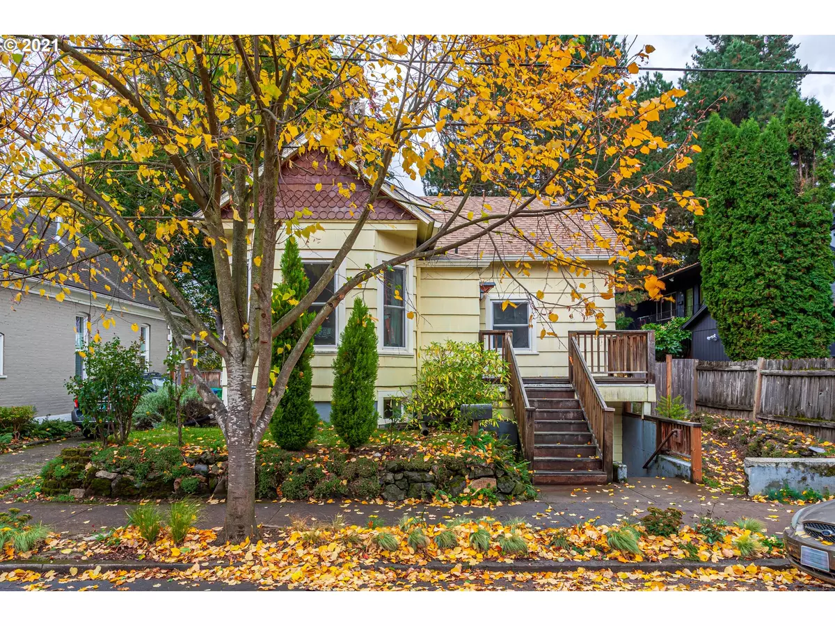 Portland, OR 97214,131 SE 30TH PL