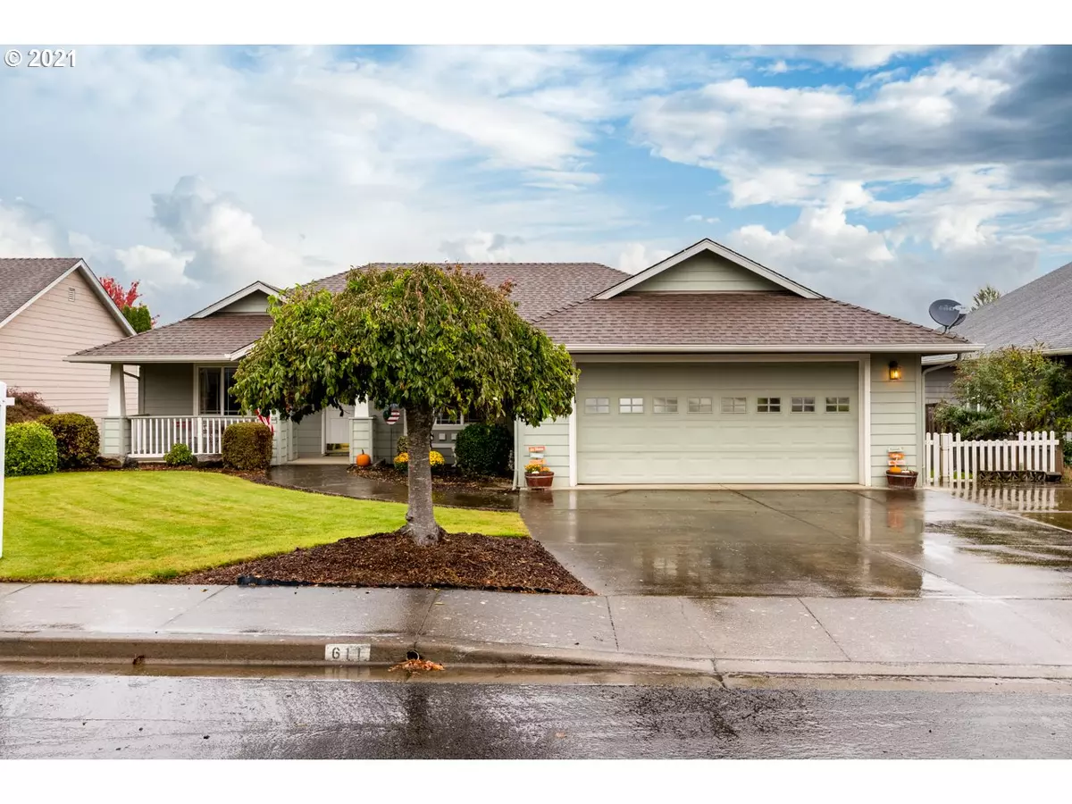 Stayton, OR 97383,611 SUMMERVIEW DR