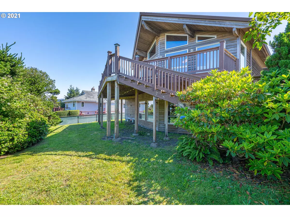 Lincoln City, OR 97367,1819 NW 52ND DR