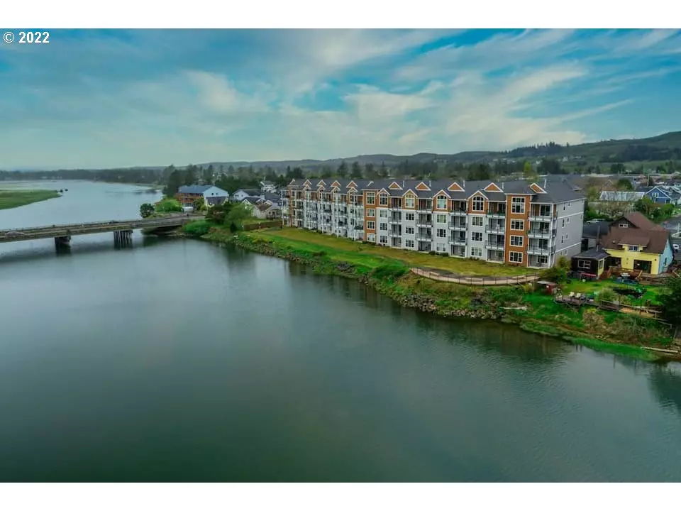 Seaside, OR 97138,1000 N Holladay DR #210