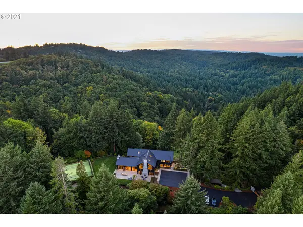 Portland, OR 97210,241 NW HILLTOP DR