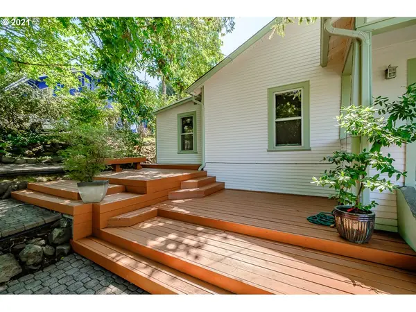 Eugene, OR 97405,2960 OLIVE ST