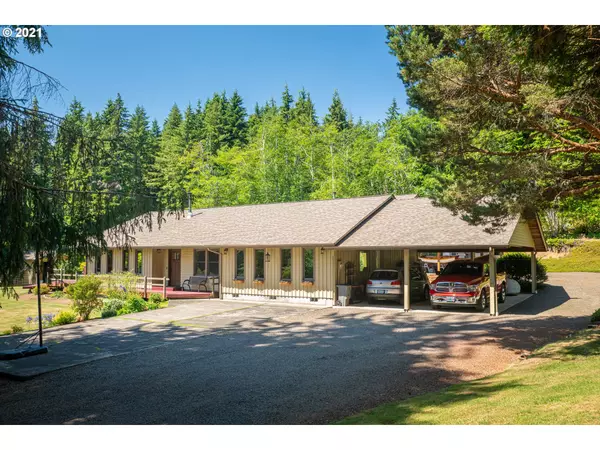 93227 Evergreen RD, Astoria, OR 97103