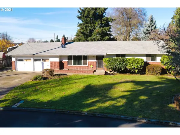 2772 KALMIA ST, Eugene, OR 97404