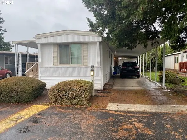 Eugene, OR 97402,1400 CANDLELIGHT DR #141