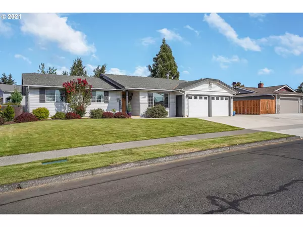 Sublimity, OR 97385,210 NW CRATER ST