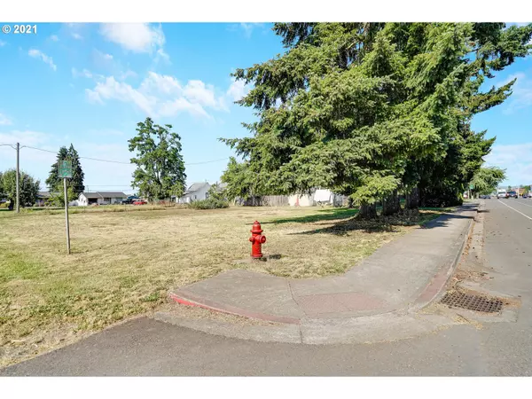 Aumsville, OR 97325,107 N 8TH (adj to) ST