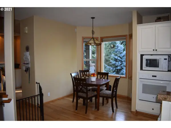 Eugene, OR 97405,2140 SHIELDS AVE