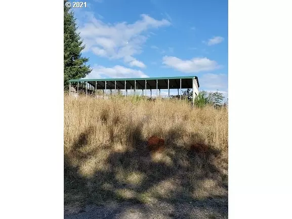 Kelso, WA 98626,825 HARRISON RD