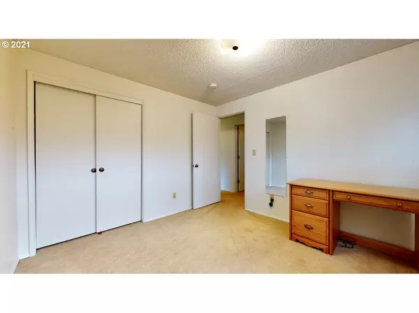 Seaside, OR 97138,1145 Avenue E