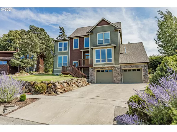 Hood River, OR 97031,567 FORESTVIEW DR