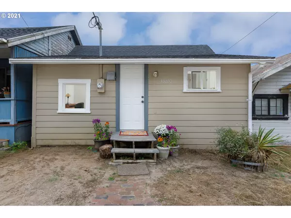 35270 SIXTH ST, Pacific City, OR 97135