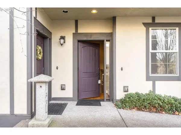 3640 SW BAIRD ST #2, Portland, OR 97219