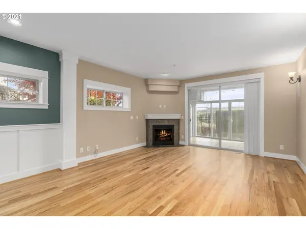 3640 SW BAIRD ST #2, Portland, OR 97219