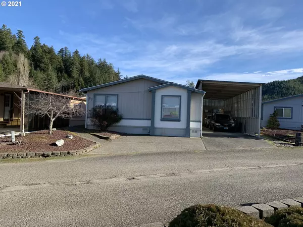 100 RIVER BEND RD #SP91, Reedsport, OR 97467