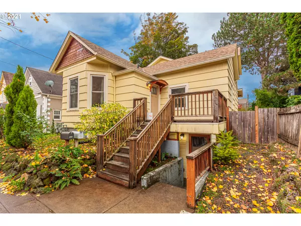 Portland, OR 97214,131 SE 30TH PL