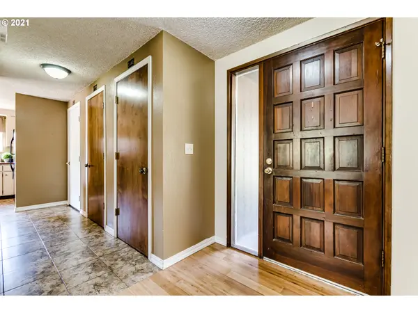 87707 TERRITORIAL RD, Veneta, OR 97487