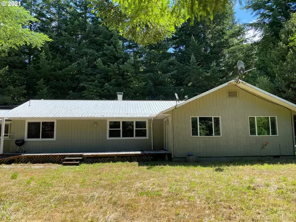 Coquille, OR 97423,58837 OLD RAILROAD GRADE RD