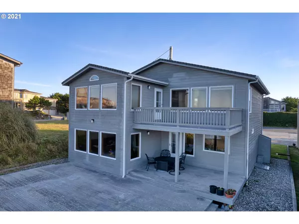 Bandon, OR 97411,2464 Beach Loop Drive