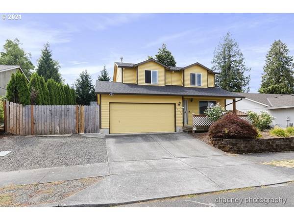 11046 SE HENDERSON DR, Portland, OR 97266