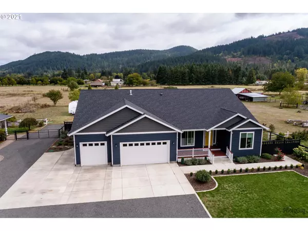 Creswell, OR 97426,82331 HILLVIEW DR