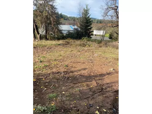 2100 COUNTRY CLUB RD, Hood River, OR 97031