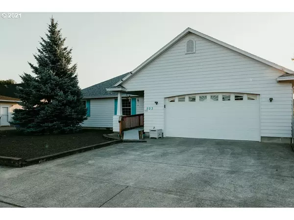 Sutherlin, OR 97479,203 NICHOLAS CT