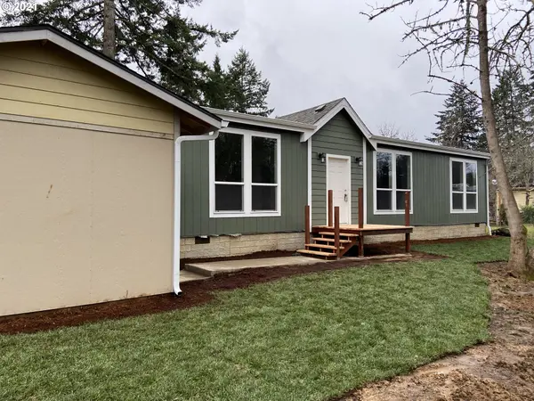 25101 Cheney DR, Veneta, OR 97487