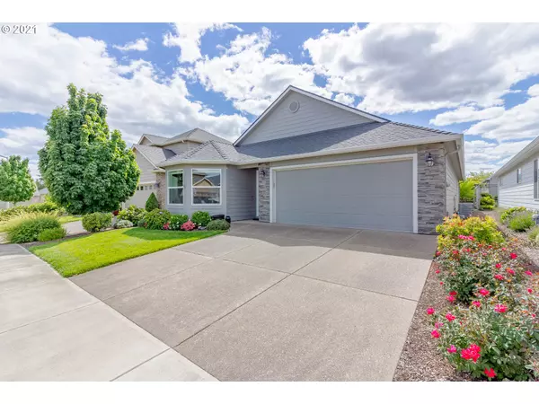 Dallas, OR 97338,759 SE GLEANN CREEK LN