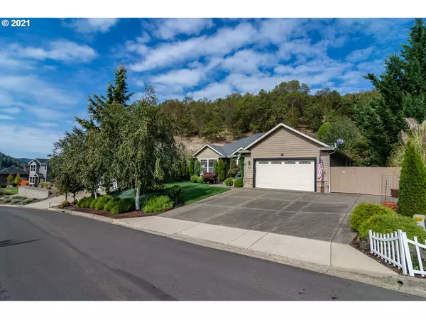 513 OAK VALLEY LOOP, Winchester, OR 97495