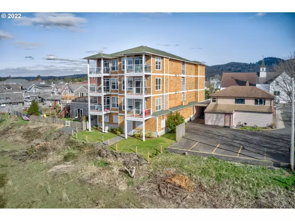 Seaside, OR 97138,224 N Holladay DR