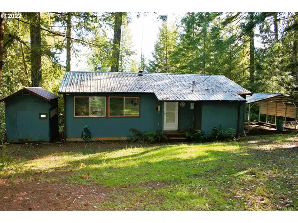 3908 SUNDOWN RD, Agness, OR 97406