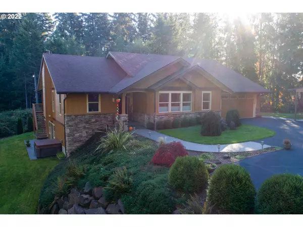 37791 Eagle LN, Astoria, OR 97103