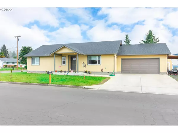 162 MARDONNA WAY, Sutherlin, OR 97479