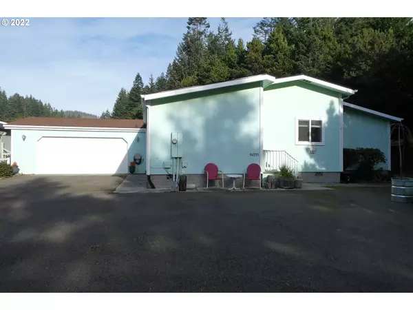 Gold Beach, OR 97444,94355 ELEVENTH ST