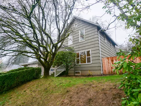 124 SE 63RD AVE, Portland, OR 97215