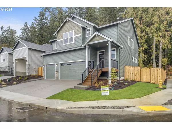 Estacada, OR 97023,1207 NE Henderson TER