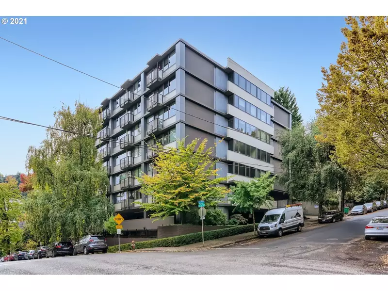 2020 SW MAIN ST #605, Portland, OR 97205