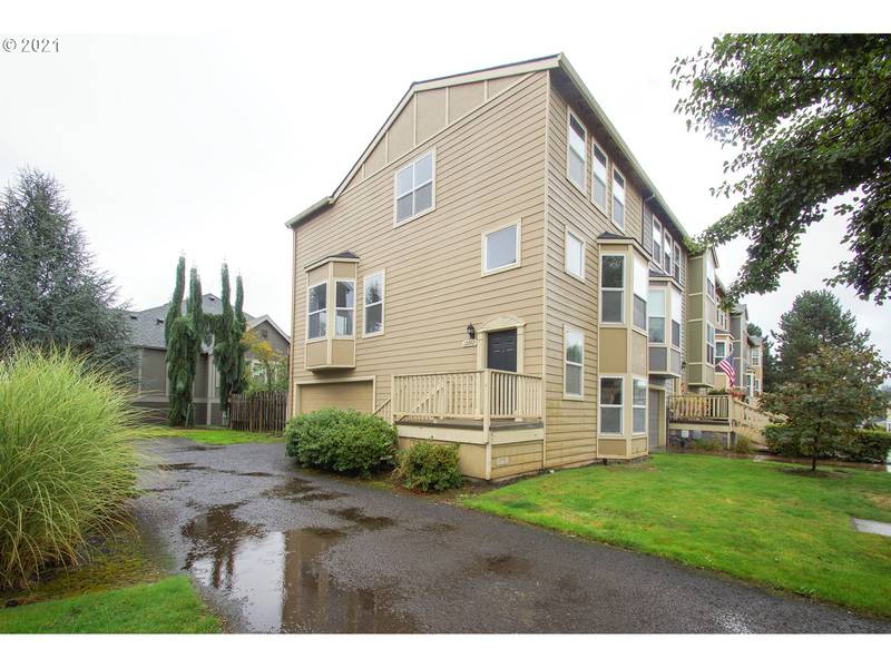 12002 SW CHUKAR TER, Beaverton, OR 97007