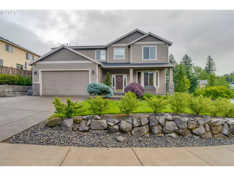 828 NW SACAJAWEA PL, Camas, WA 98607